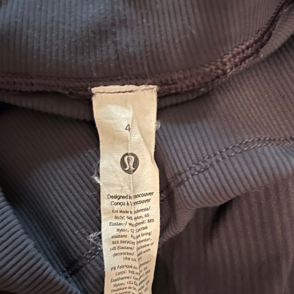 Lululemon Dance Studio Mid-Rise Jogger, Black Night, Size 4 - Picture 4 of 6